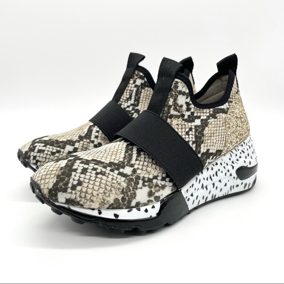 Steve Madden Snake Print Gold Glitter Sneakers - Picture 9 of 12